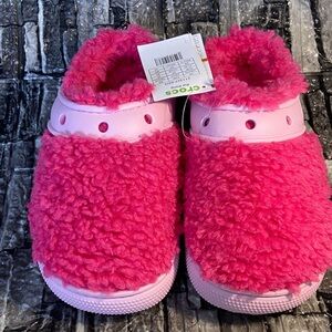 CROCS “The Thing” Fuzzy Pink Unisex Adult Clogs NWT